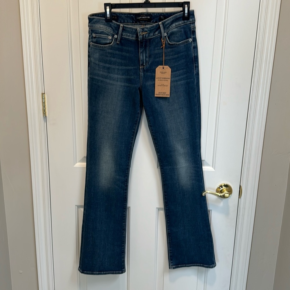 Lucky “Lolita” boot cut jeans. New with tags!